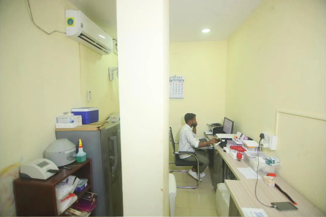 The sample collection room at Caspian Healthcare, Vijay Nagar Colony